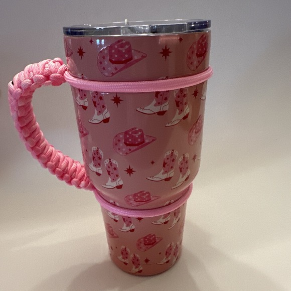 Wild Eye Designs Cowgirl Insulated XL Tumbler With Paracord Handle New 30oz - Picture 1 of 8